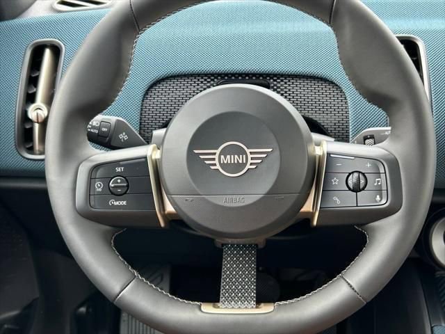 New 2025 MINI Cooper Countryman SE w/ Comfort Package Max image 16