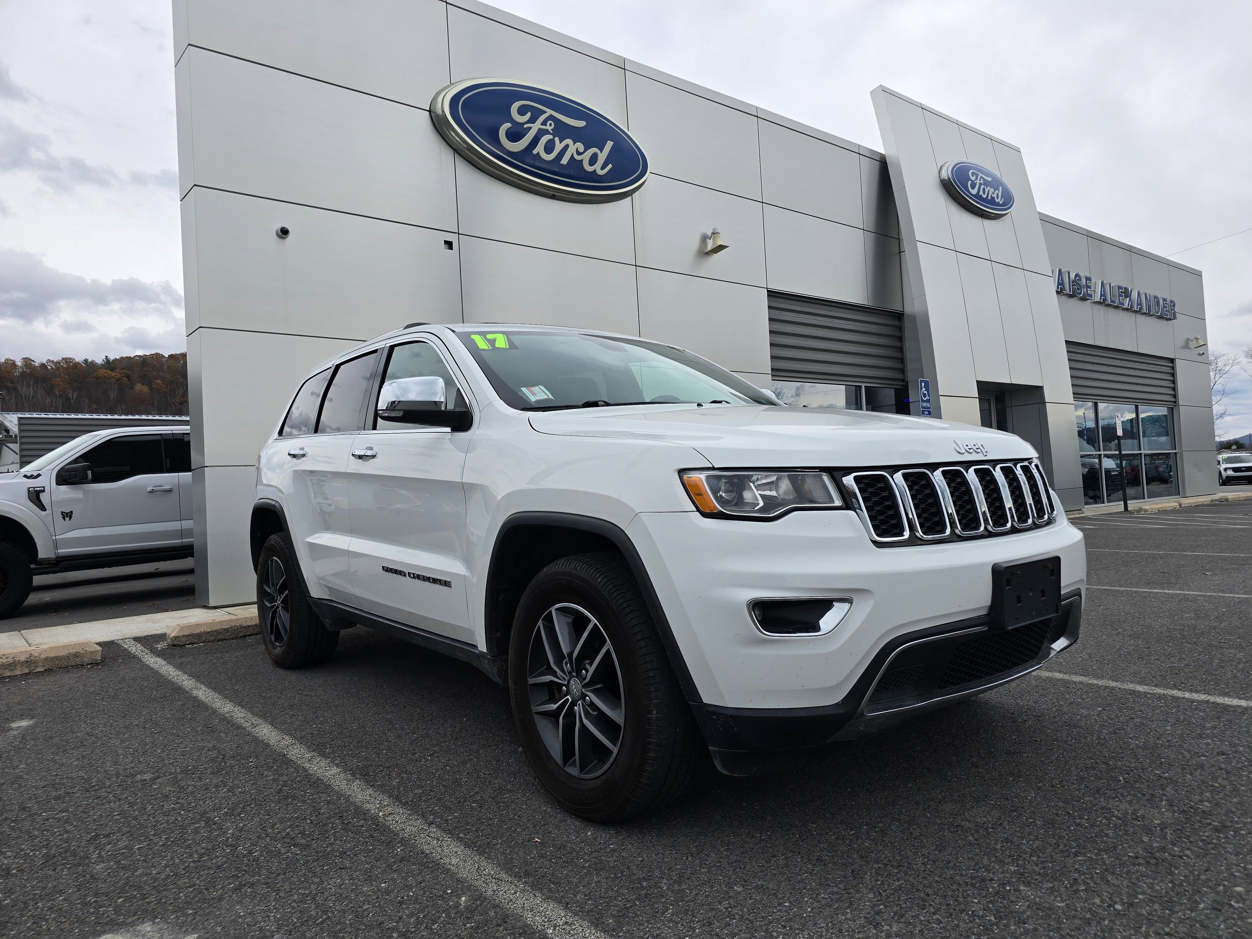 Used 2017 Jeep Grand Cherokee Limited