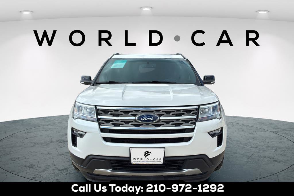 Used 2018 Ford Explorer XLT w/ Equipment Group 201A image 9