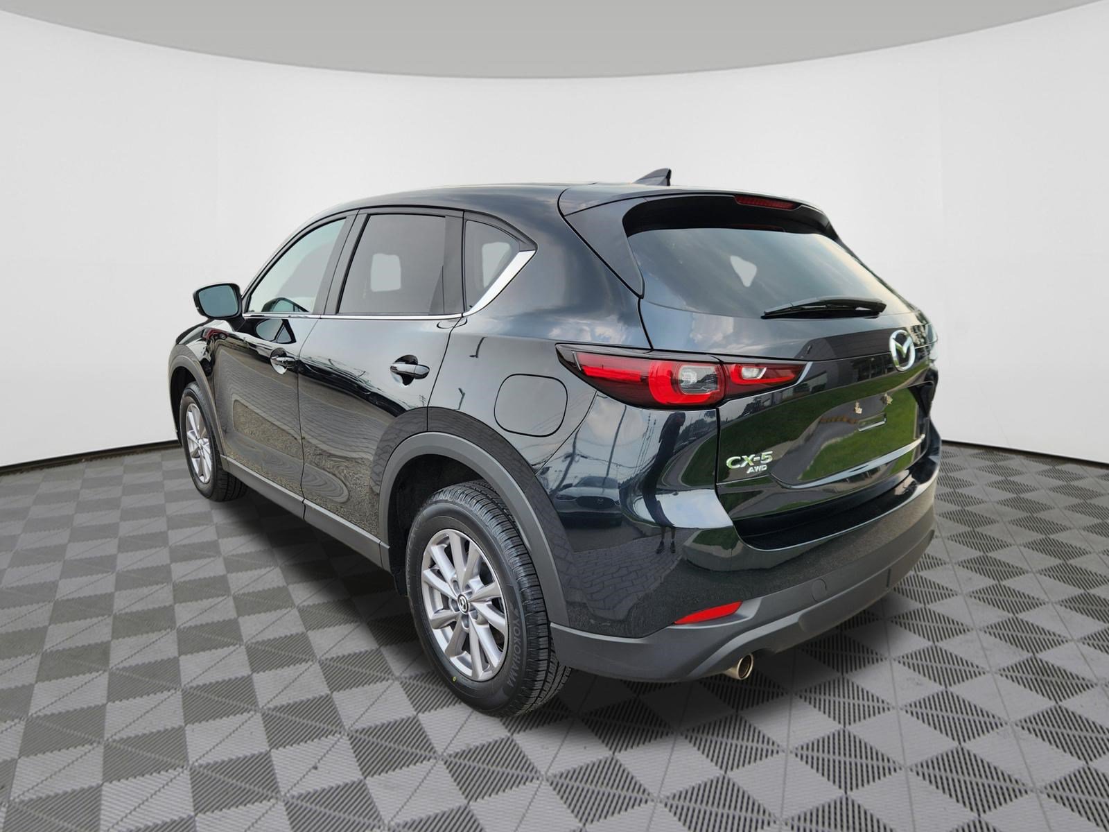 Certified 2023 MAZDA CX-5 AWD 2.5 S image 3