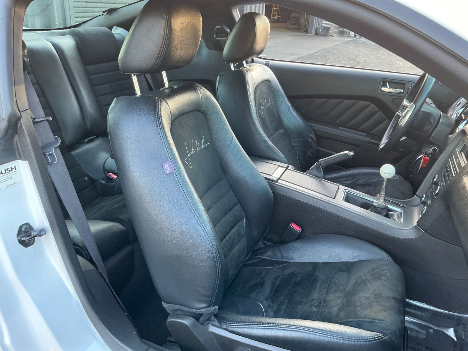Used 2010 Ford Mustang GT image 21