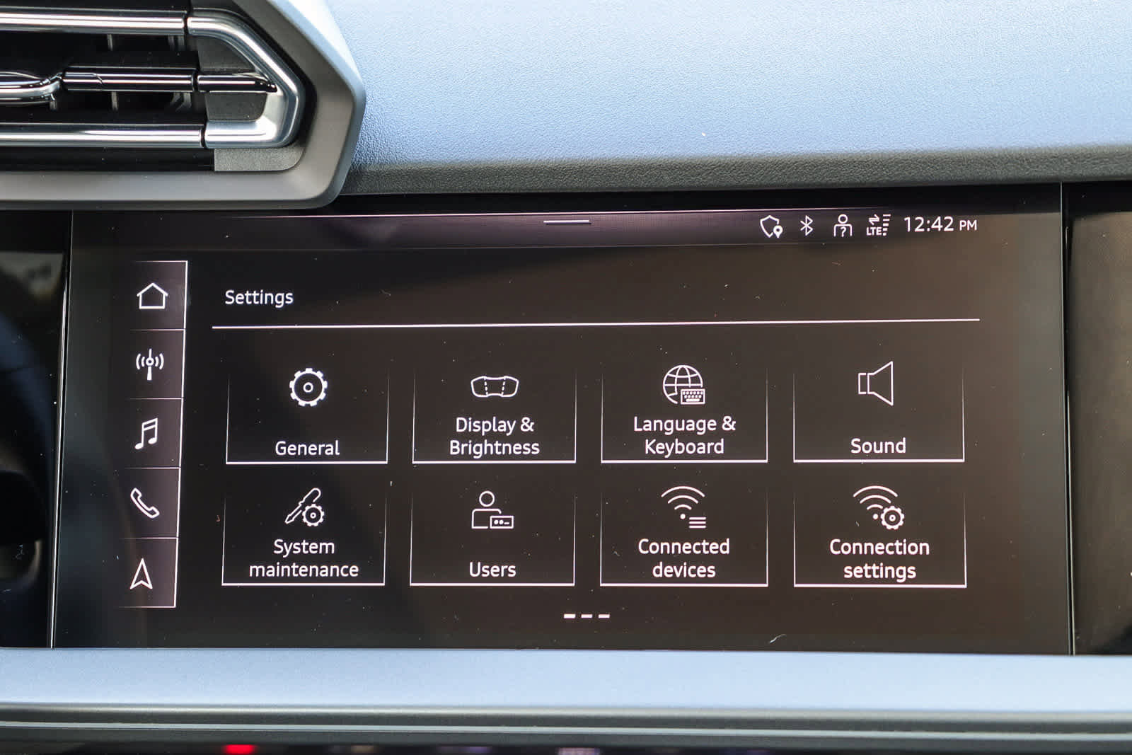 Used 2025 Audi A3 2.0T Premium w/ Black Optic Package image 19