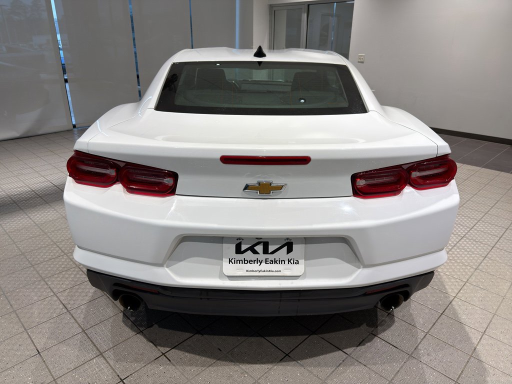 Used 2023 Chevrolet Camaro LT image 4
