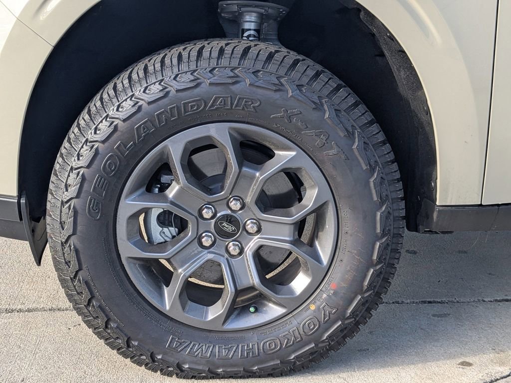 New 2025 Ford Maverick XLT w/ XLT Luxury Package image 11