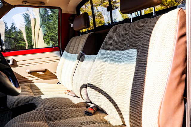 Used 1986 Toyota Pickup 4x4 Regular Cab Turbo image 25