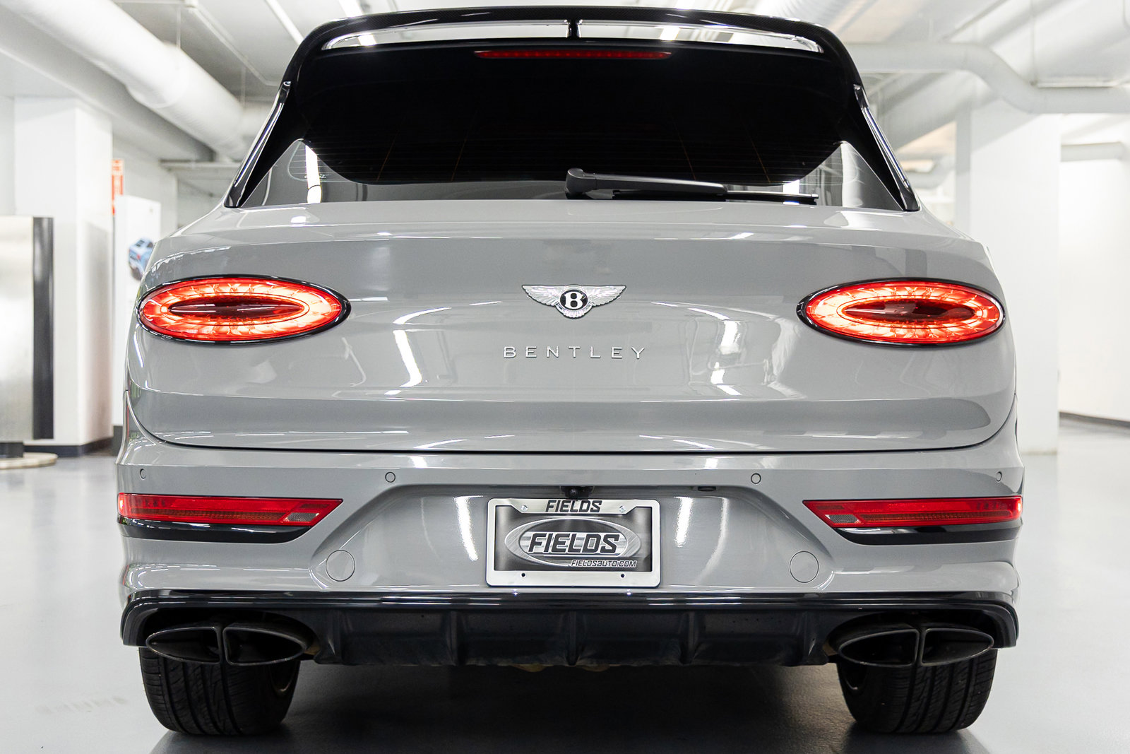 Used 2022 Bentley Bentayga image 22