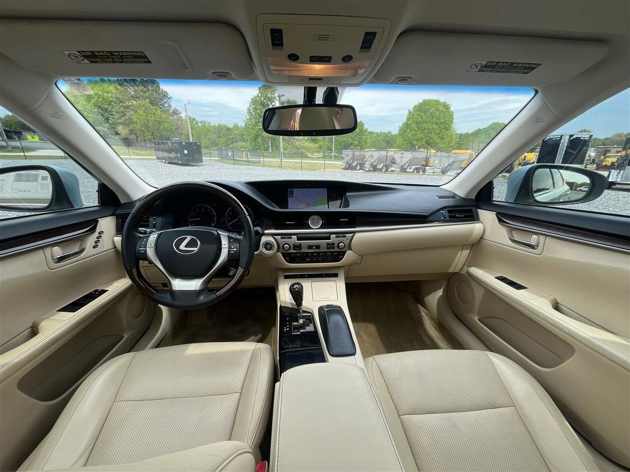 Used 2013 Lexus ES 350 w/ Luxury Pkg FWD image 22