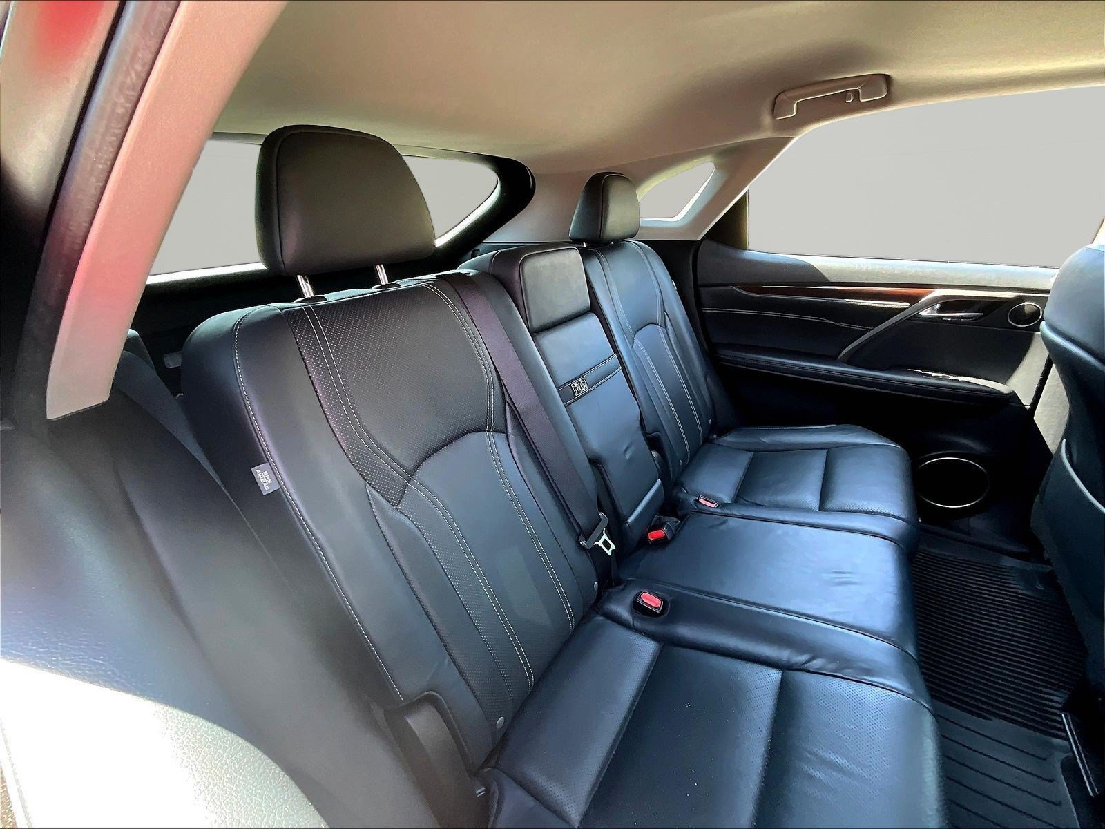 Used 2018 Lexus RX 450h AWD w/ Premium Package image 25