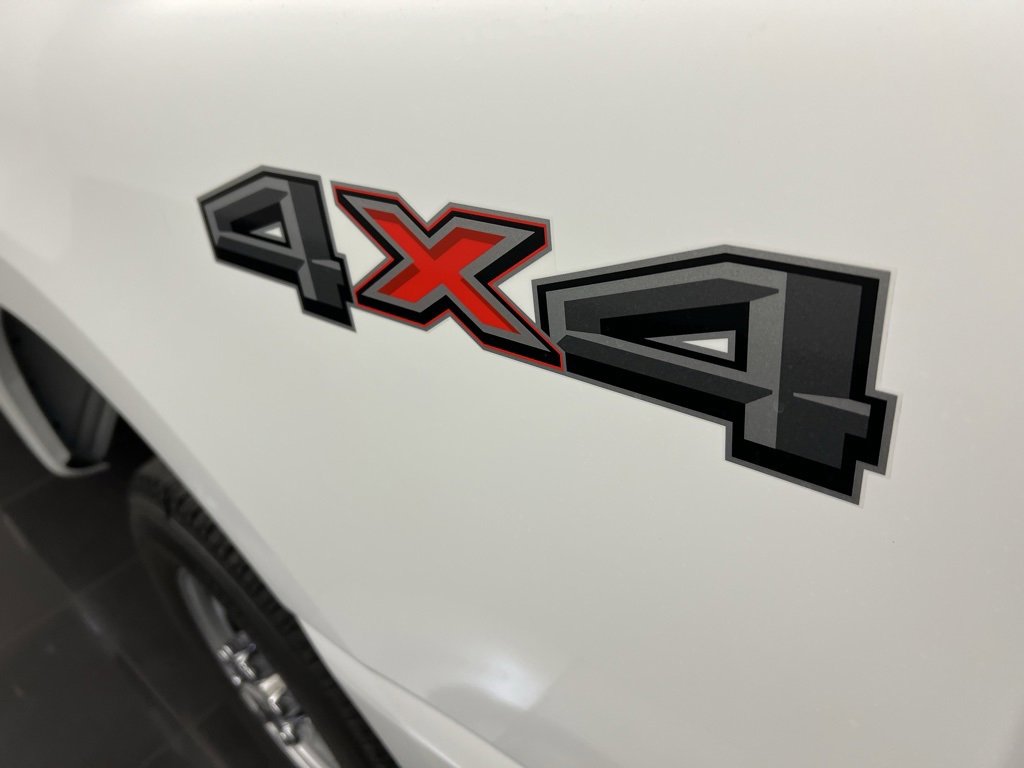 New 2026 Ford F250 XL w/ XL Chrome Package image 25