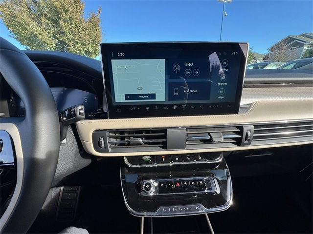 New 2026 Lincoln Corsair Premiere image 25