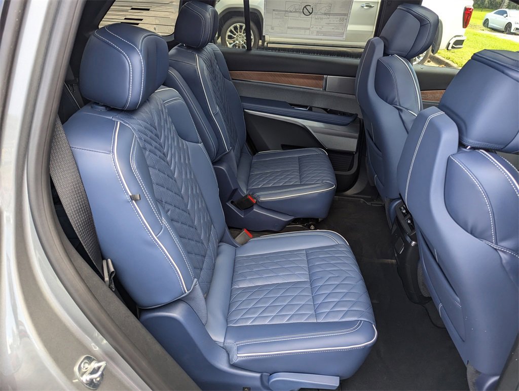 New 2026 Cadillac Vistiq Premium Luxury image 36