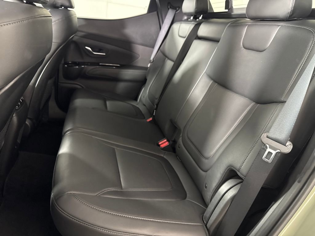 Used 2024 Hyundai Santa Cruz Limited image 16