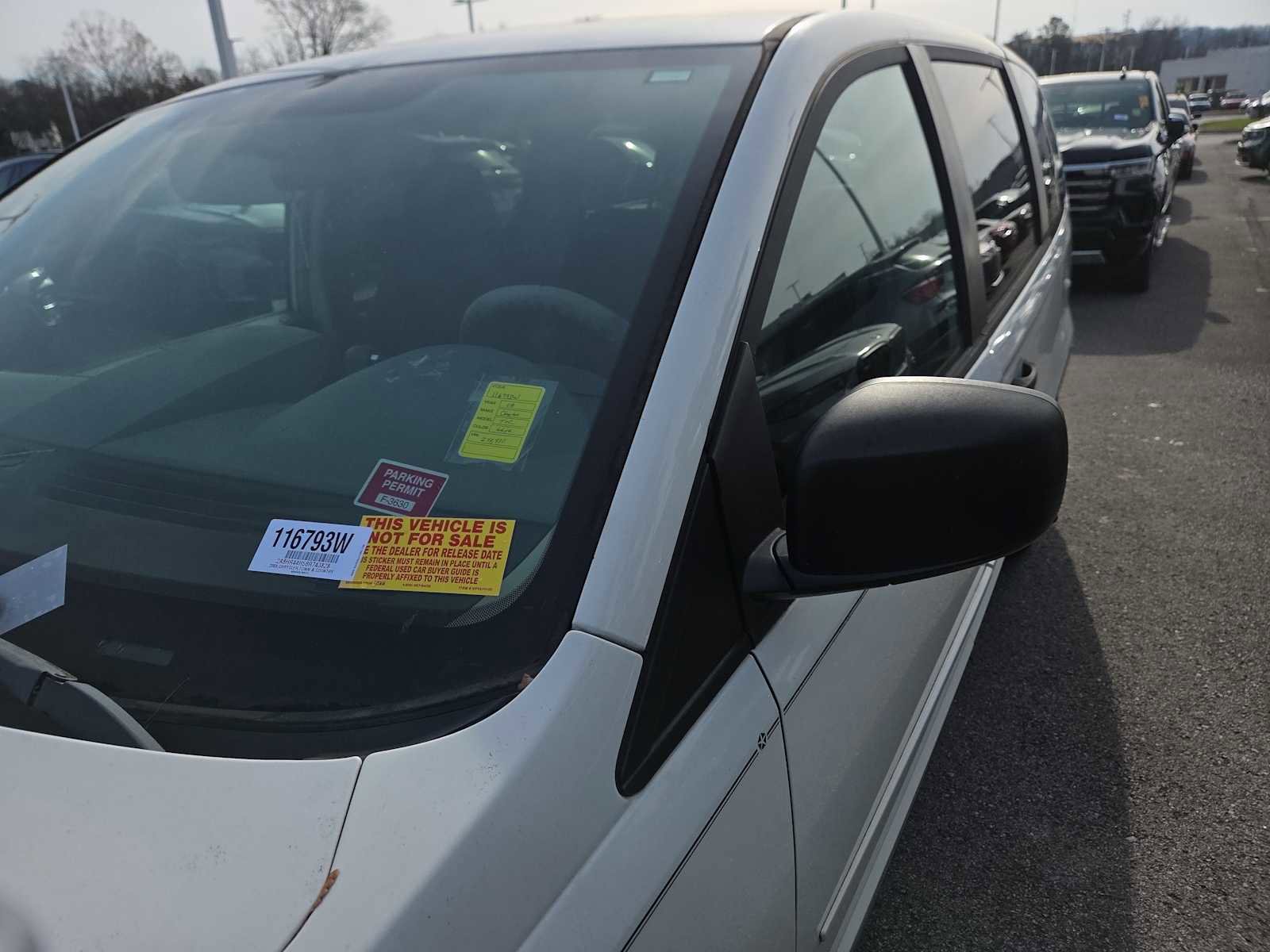 Used 2008 Chrysler Town & Country LX w/ Entertainment Group #1 image 12