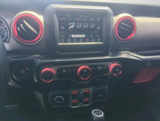 Used 2021 Jeep Wrangler Unlimited Sport AWD/4WD image 12