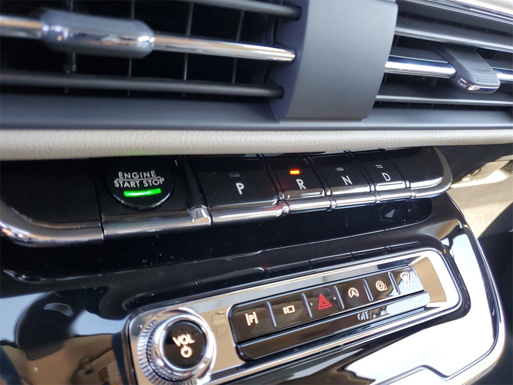 New 2026 Lincoln Corsair Premiere image 28