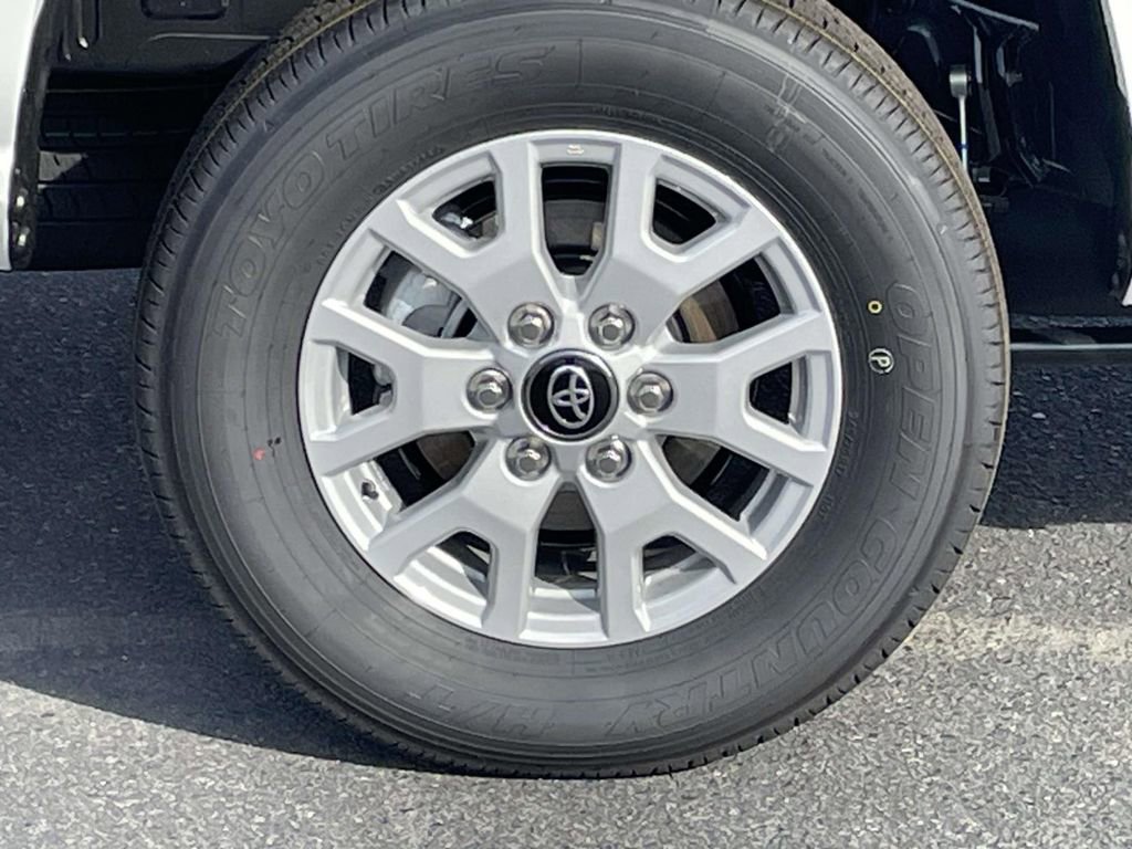 New 2026 Toyota Tacoma SR5 image 13