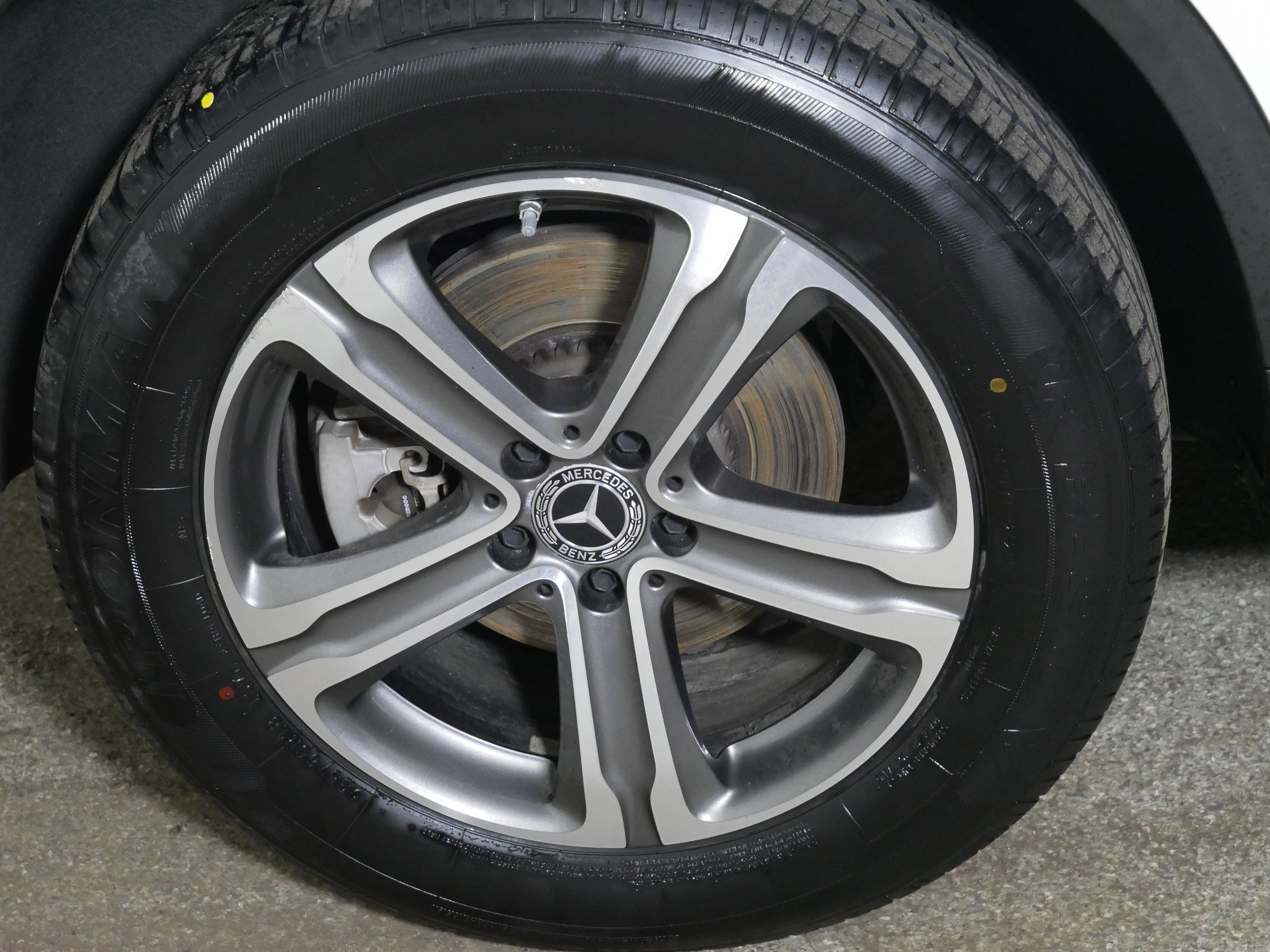 Used 2019 Mercedes-Benz GLC 300 4MATIC image 15