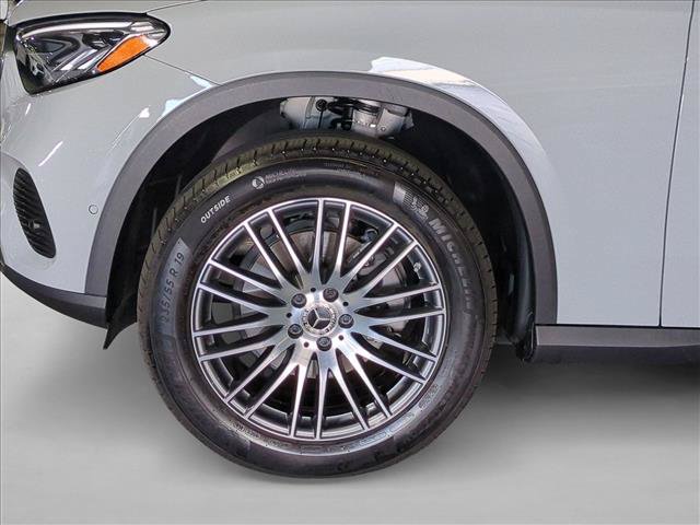 Certified 2026 Mercedes-Benz GLC 300 image 21