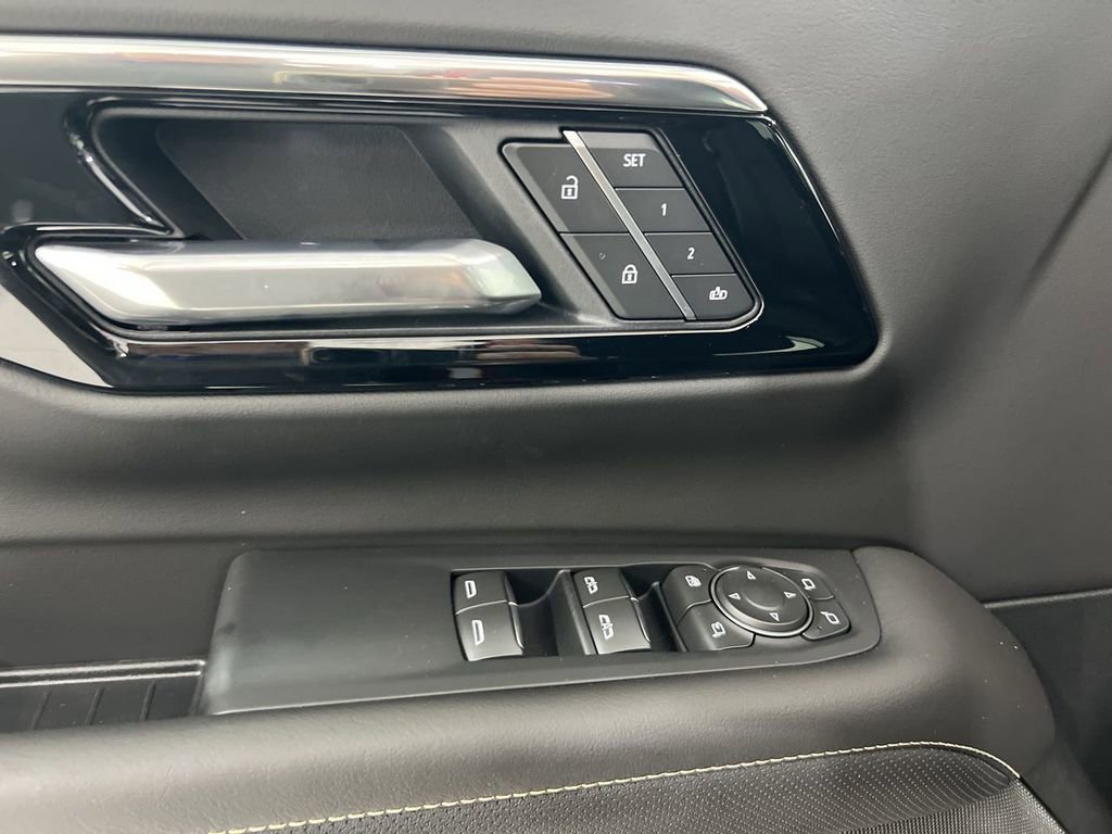 New 2025 Chevrolet Tahoe Premier image 21