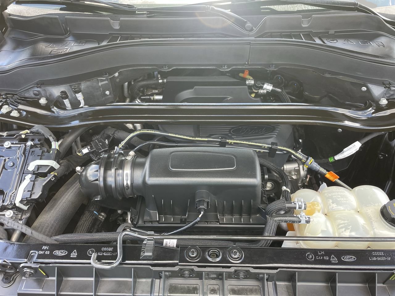 Used 2020 Ford Explorer Limited RWD image 11