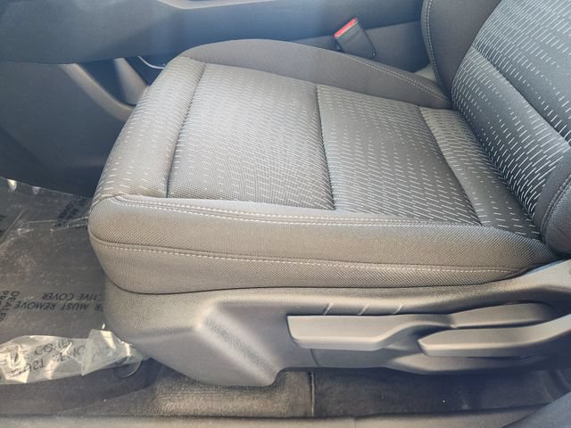 Used 2026 Chevrolet Equinox LT FWD image 25