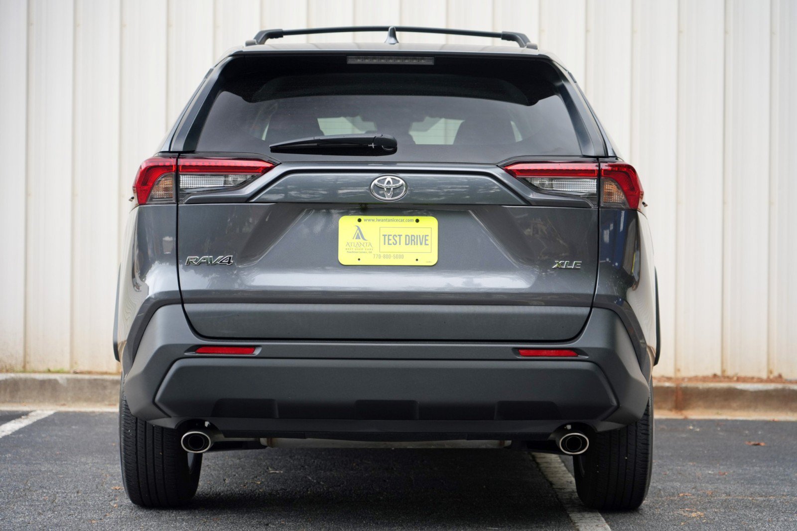 Used 2024 Toyota RAV4 XLE FWD image 10