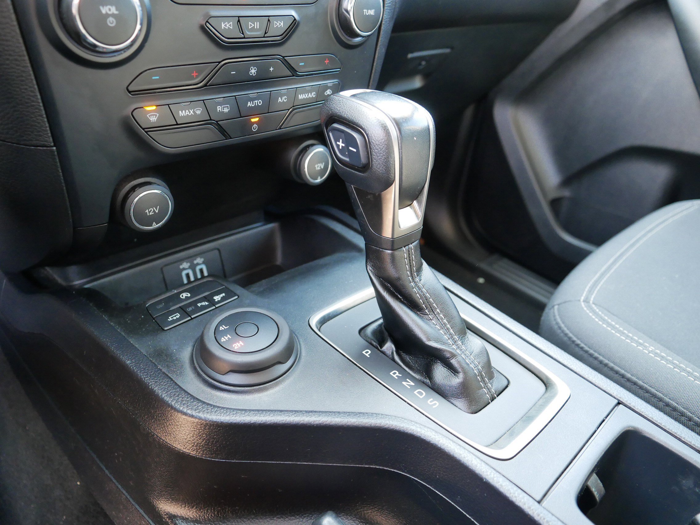 Used 2021 Ford Ranger XLT w/ Equipment Group 301A Mid image 24