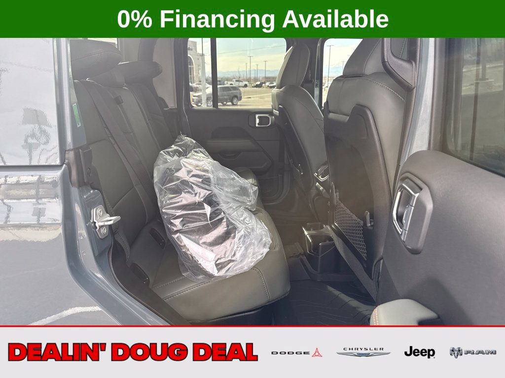 New 2026 Jeep Gladiator Mojave w/ Safety Group AWD/4WD image 30
