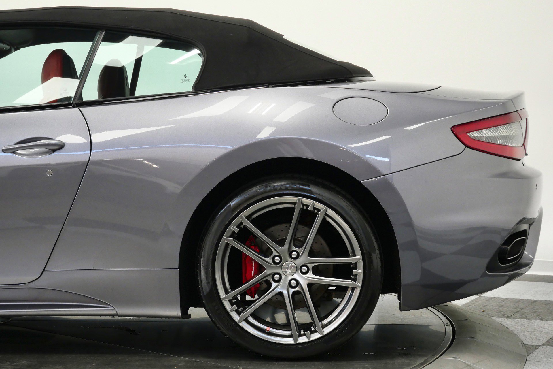Used 2019 Maserati GranTurismo Sport image 45