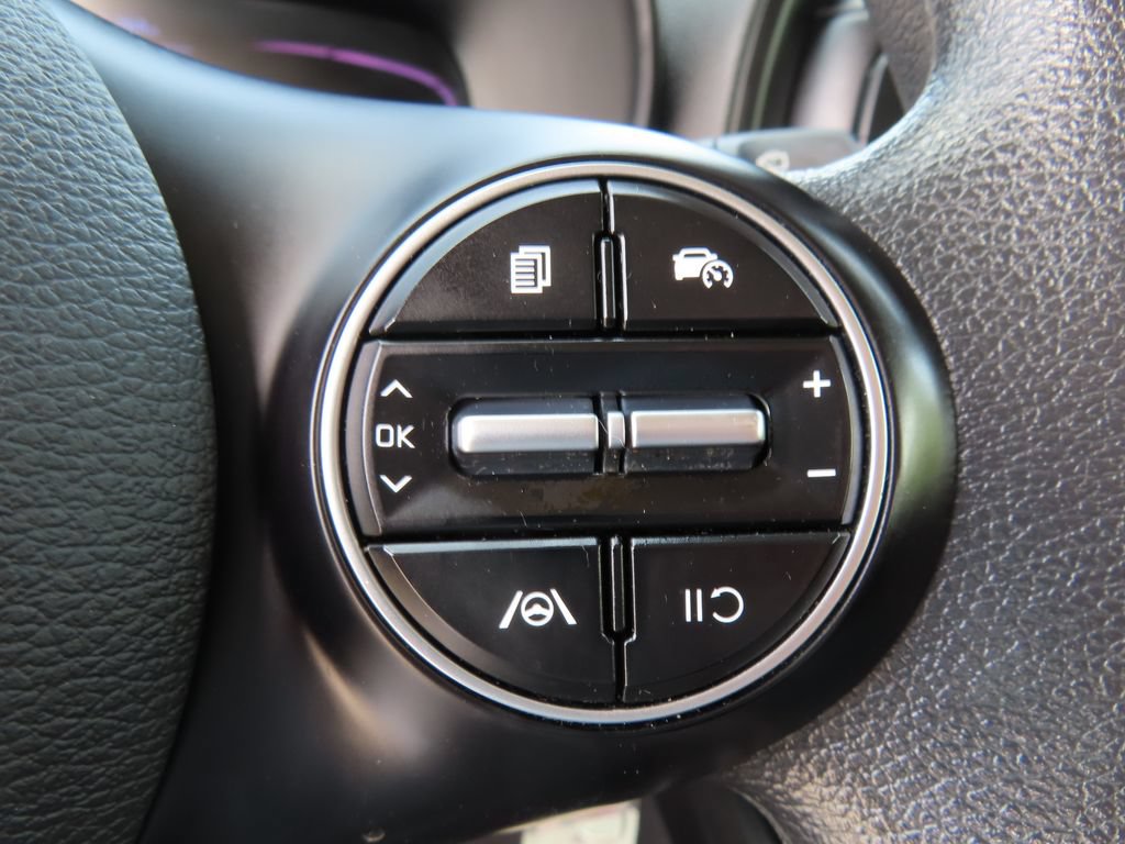 Certified 2024 Kia Soul LX w/ Option Group 015 FWD image 11