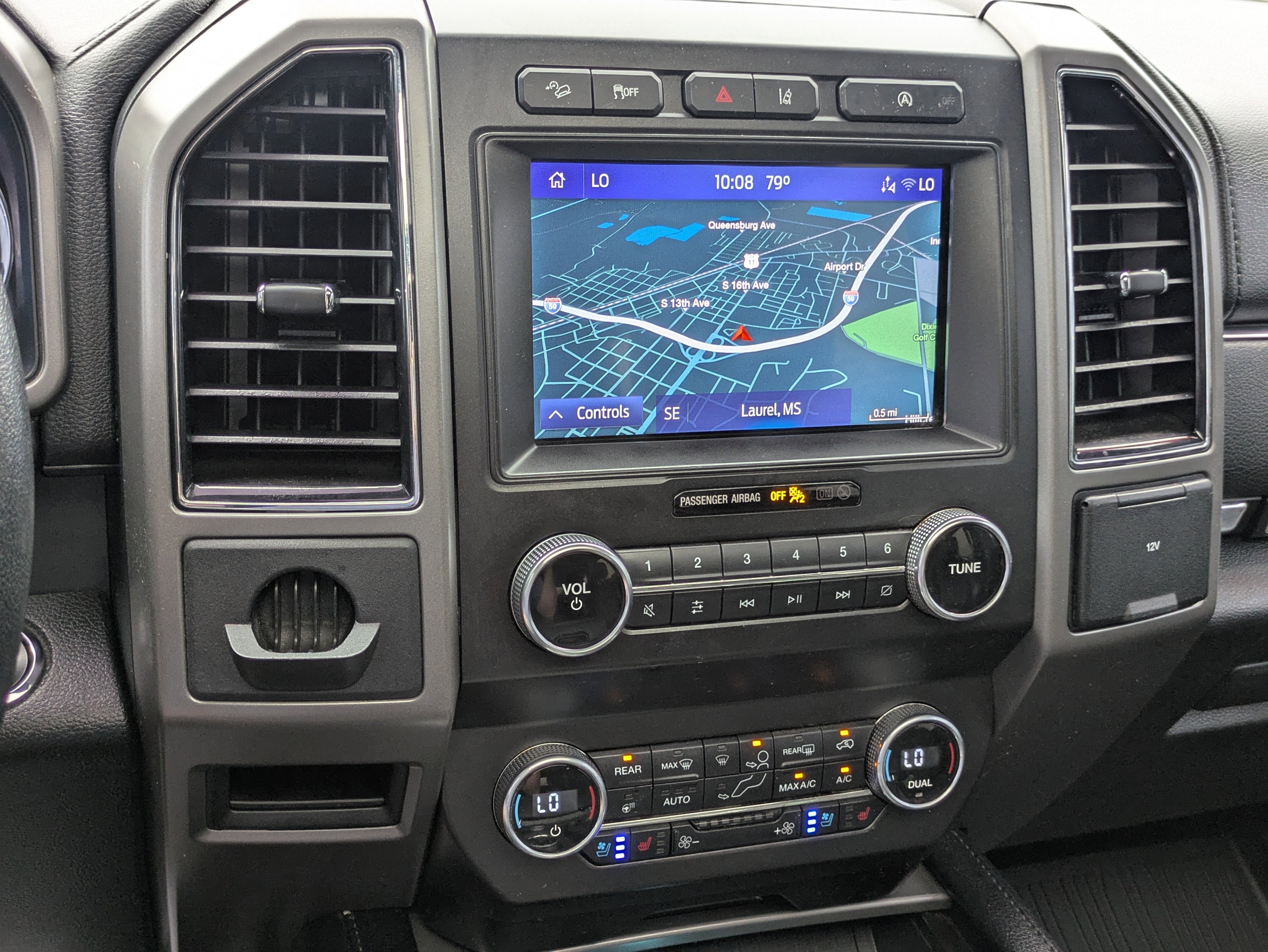 Used 2020 Ford Expedition Max XLT w/ Equipment Group 202A AWD/4WD image 19