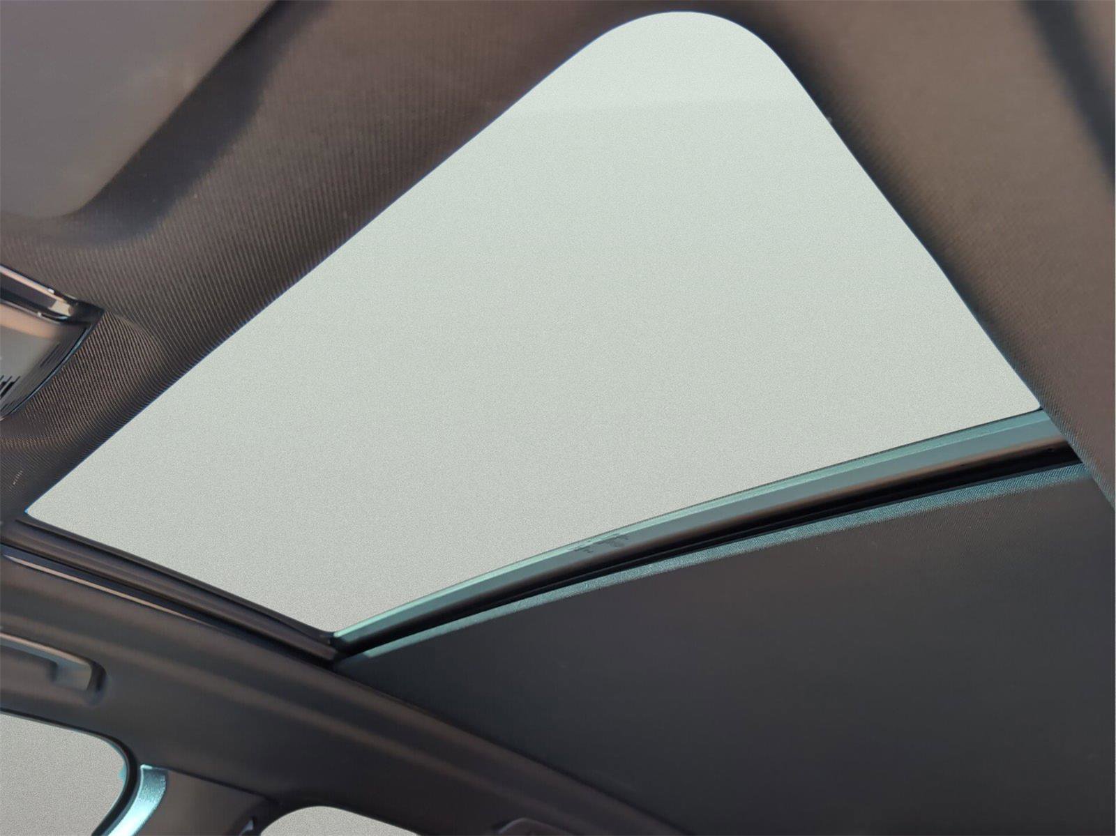 Used 2023 BMW X5 xDrive40i w/ M Sport Package image 17