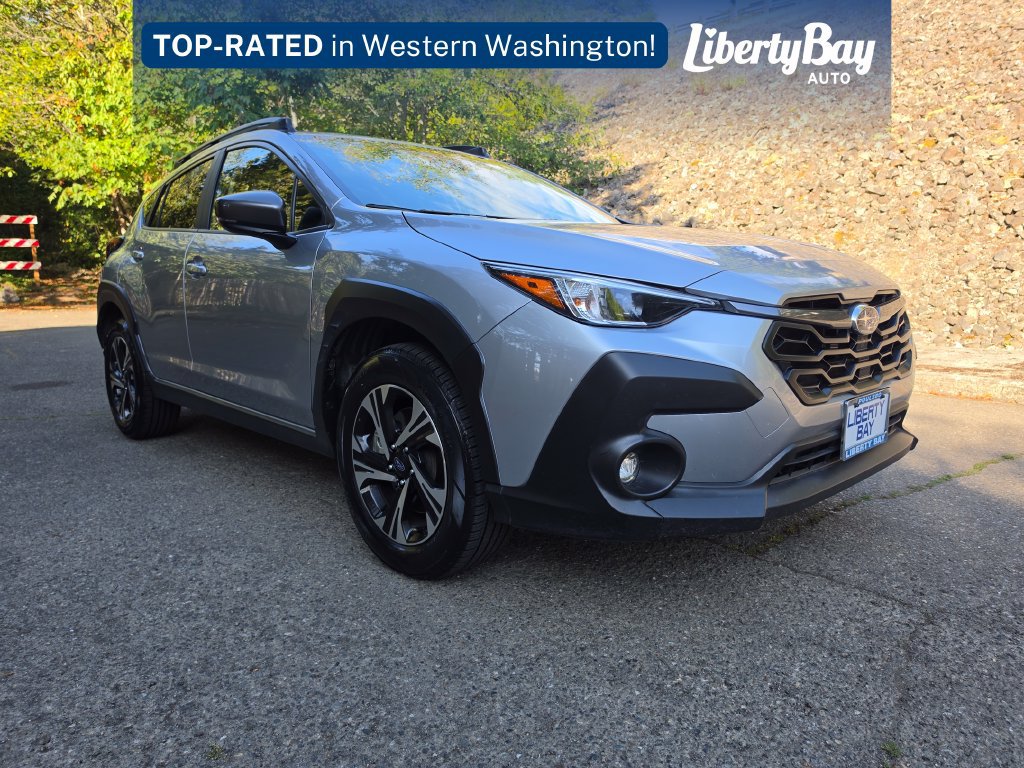 Used 2025 Subaru Crosstrek 2.5i Premium AWD/4WD image 3