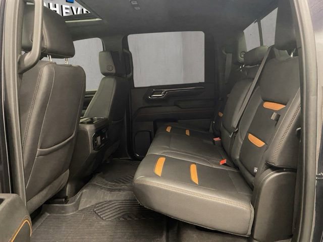 Used 2024 GMC Sierra 2500 AT4 w/ AT4 Preferred Package AWD/4WD image 23
