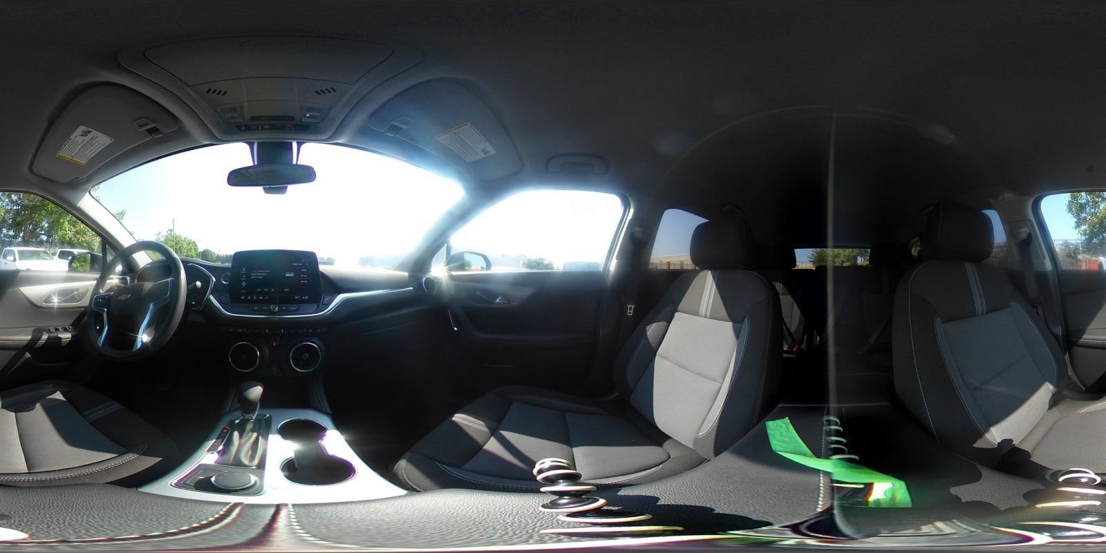 Used 2025 Chevrolet Blazer LT FWD image 37