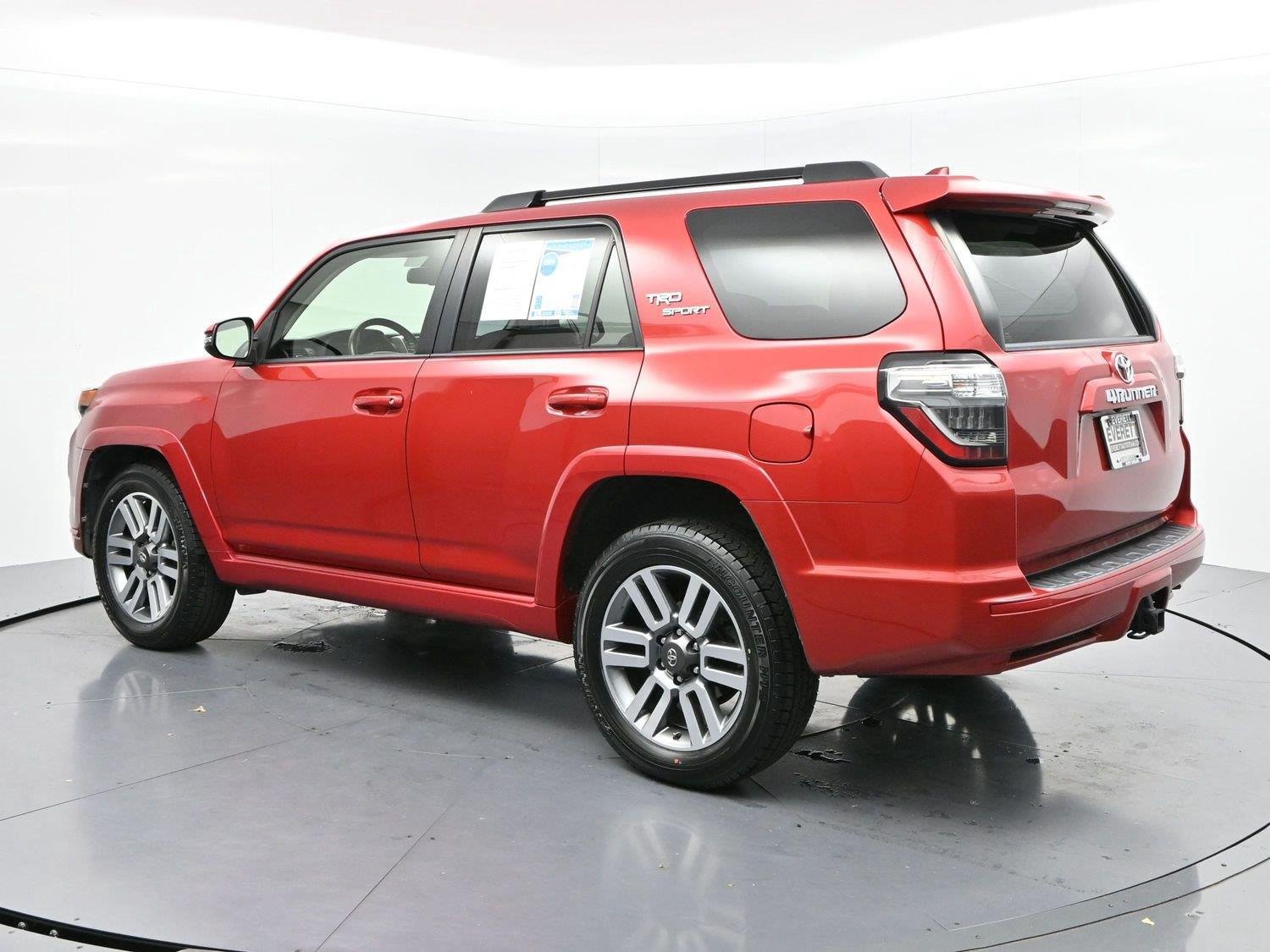 Used 2022 Toyota 4Runner TRD Sport w/ Technology Package RWD image 5