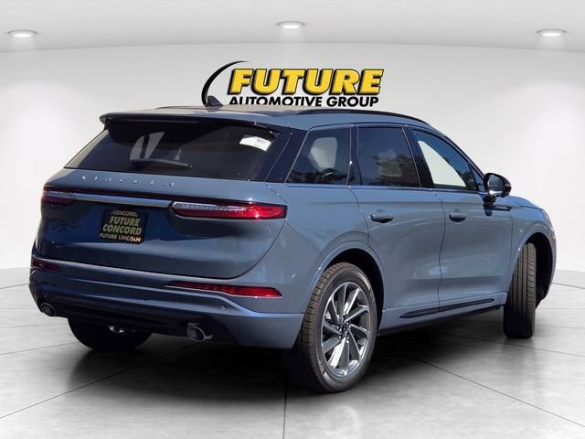 New 2025 Lincoln Corsair Grand Touring w/ Equipment Group 301A AWD/4WD image 3