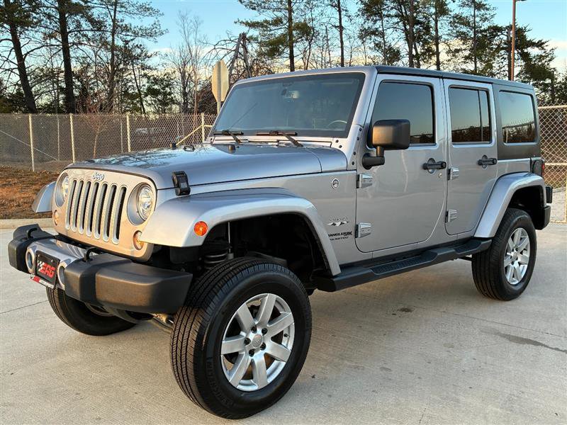 Used 2018 Jeep Wrangler Unlimited Sahara w/ Connectivity Group