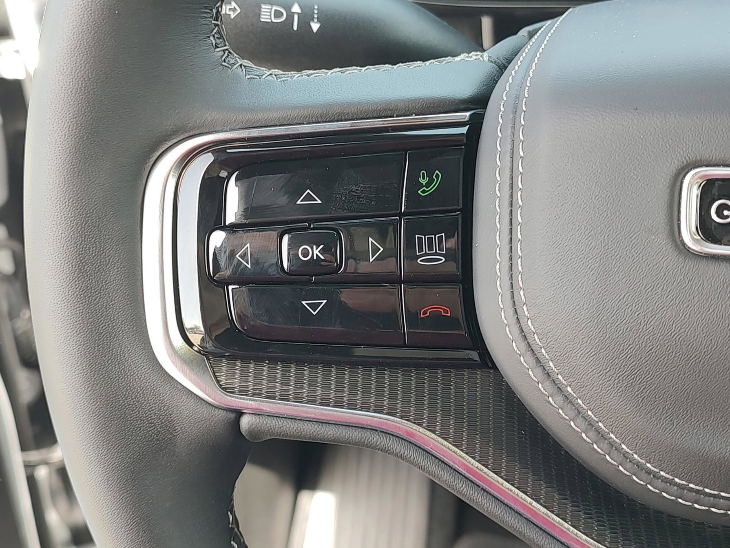 New 2025 Jeep Grand Wagoneer Series II Obsidian w/ Quick Order Packagew 28T image 22