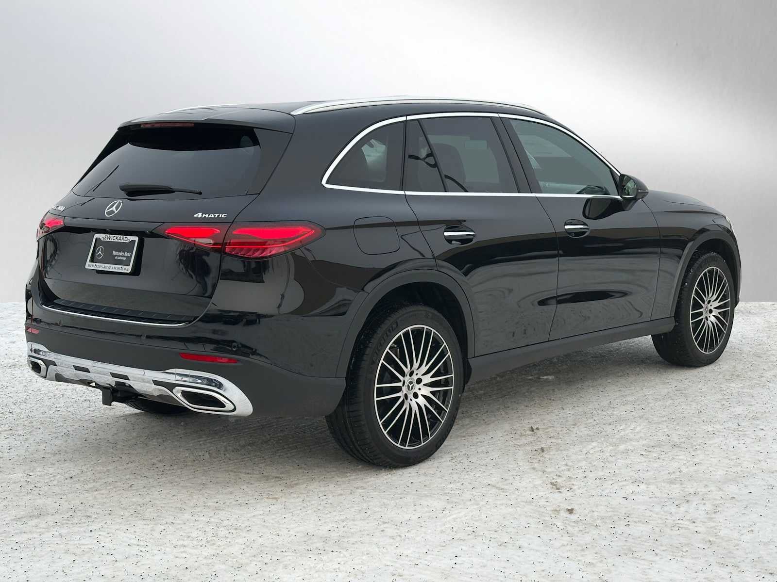 New 2026 Mercedes-Benz GLC 300 4MATIC image 3