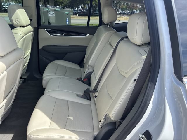 Used 2020 Cadillac XT6 Premium Luxury FWD image 18