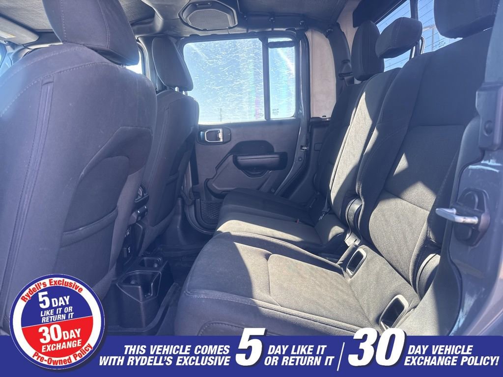 Used 2021 Jeep Gladiator Willys image 12