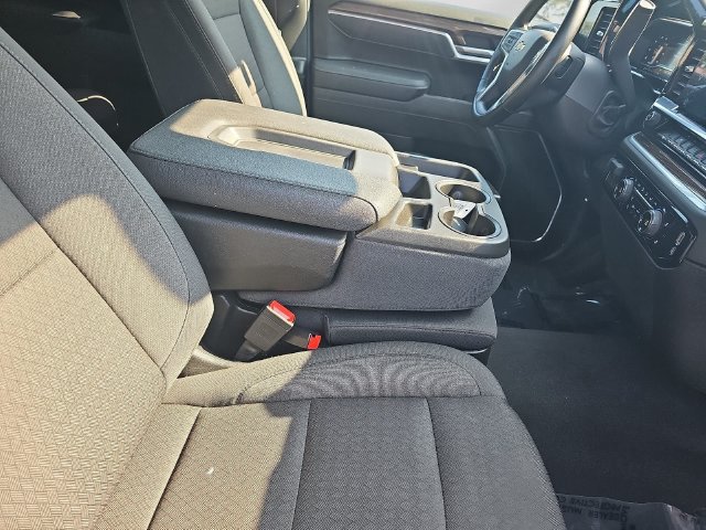 Used 2025 Chevrolet Silverado 1500 LT AWD/4WD image 12