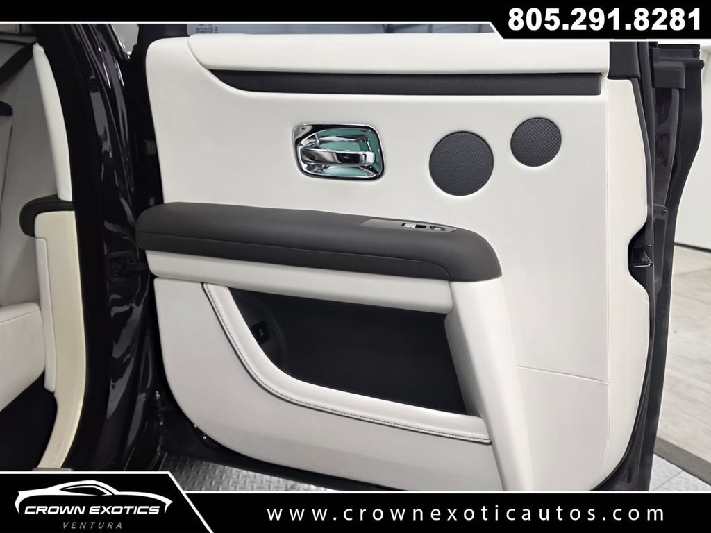 Used 2023 Rolls-Royce Ghost AWD/4WD image 40