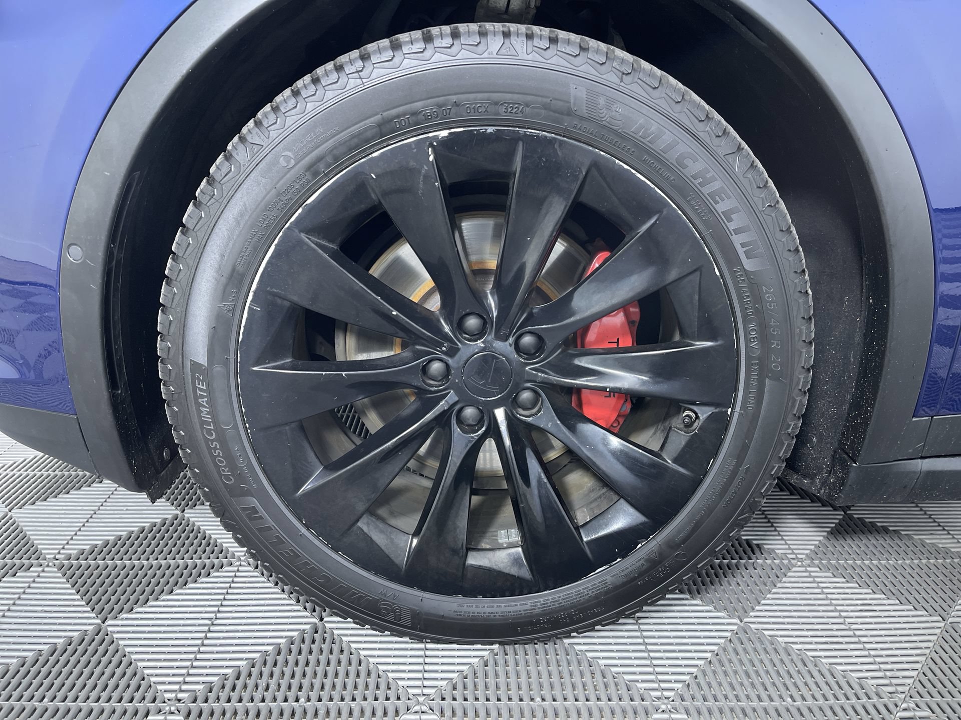 Used 2018 Tesla Model X 75D AWD/4WD image 26
