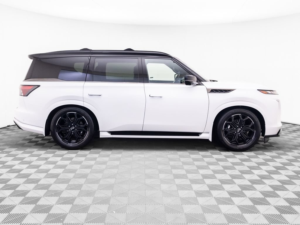 Certified 2026 INFINITI QX80 4WD w/ Sport Exterior Package image 6