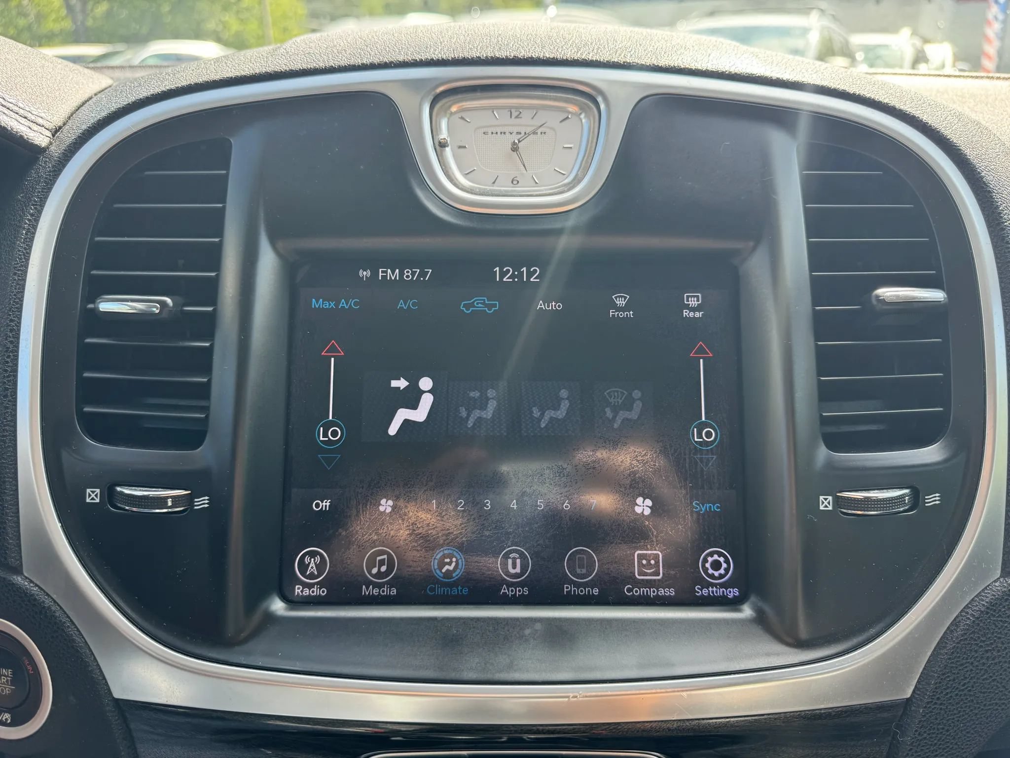 Used 2017 Chrysler 300 Limited RWD image 12