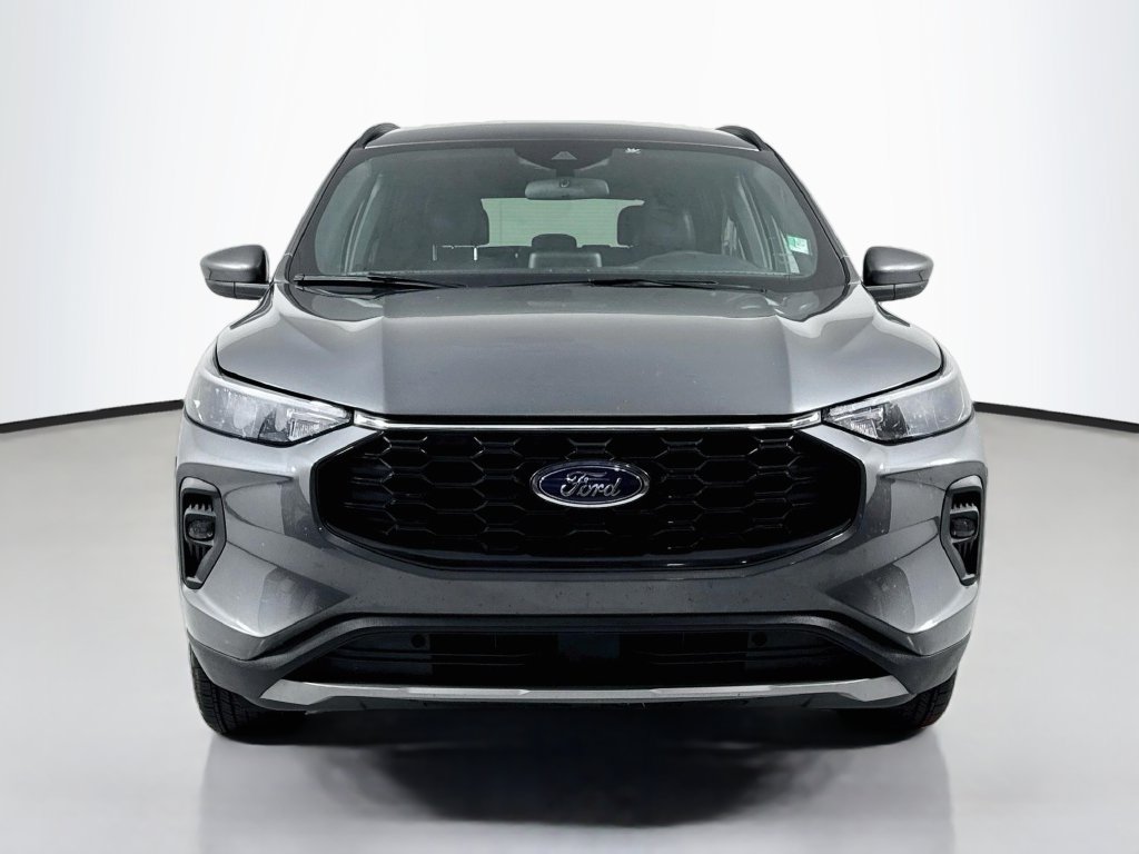 Used 2025 Ford Escape ST-Line Select AWD/4WD image 3