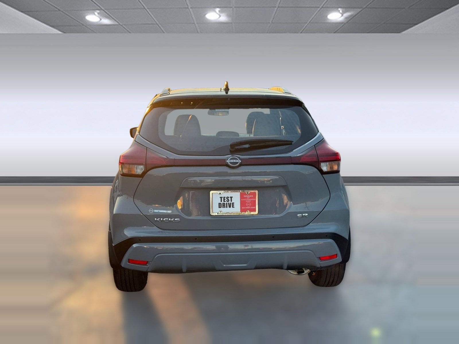 Certified 2023 Nissan Kicks SR w/ SR Premium Package image 9