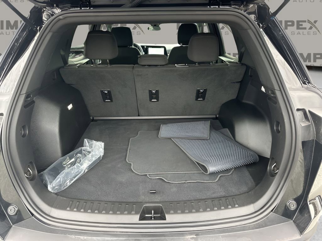 Used 2025 Chevrolet Equinox LT image 27